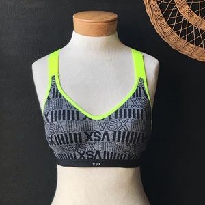 🌺VSX Sport Victoria’s Secret sports bra neon